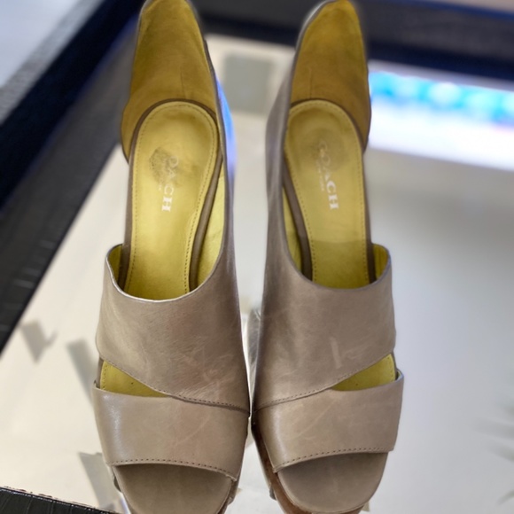Coach High Heels - Picture 5 of 6